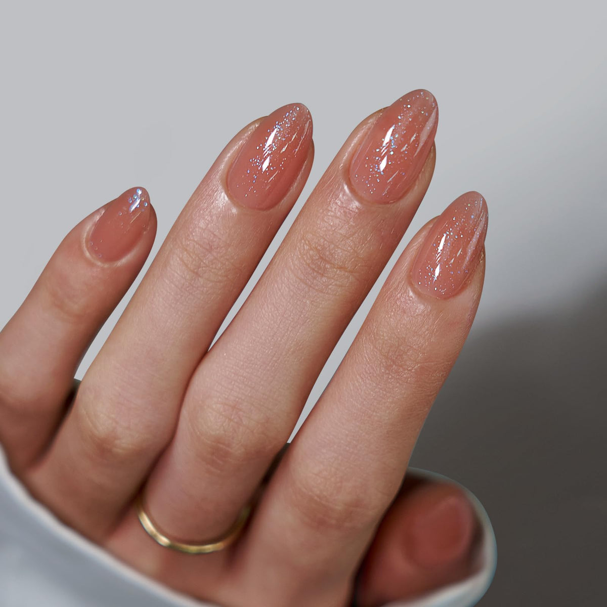 BTArtbox Press On Nails, Short Almond Pink Fake Nails, 32Pcs Full Kit