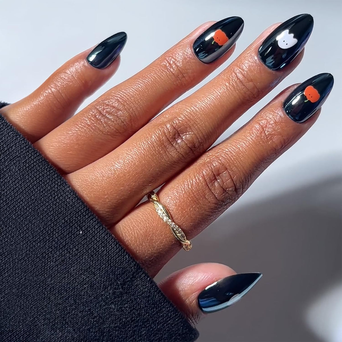 Glamnetic Halloween Press On Nails, Short Almond Glazed, October Nights