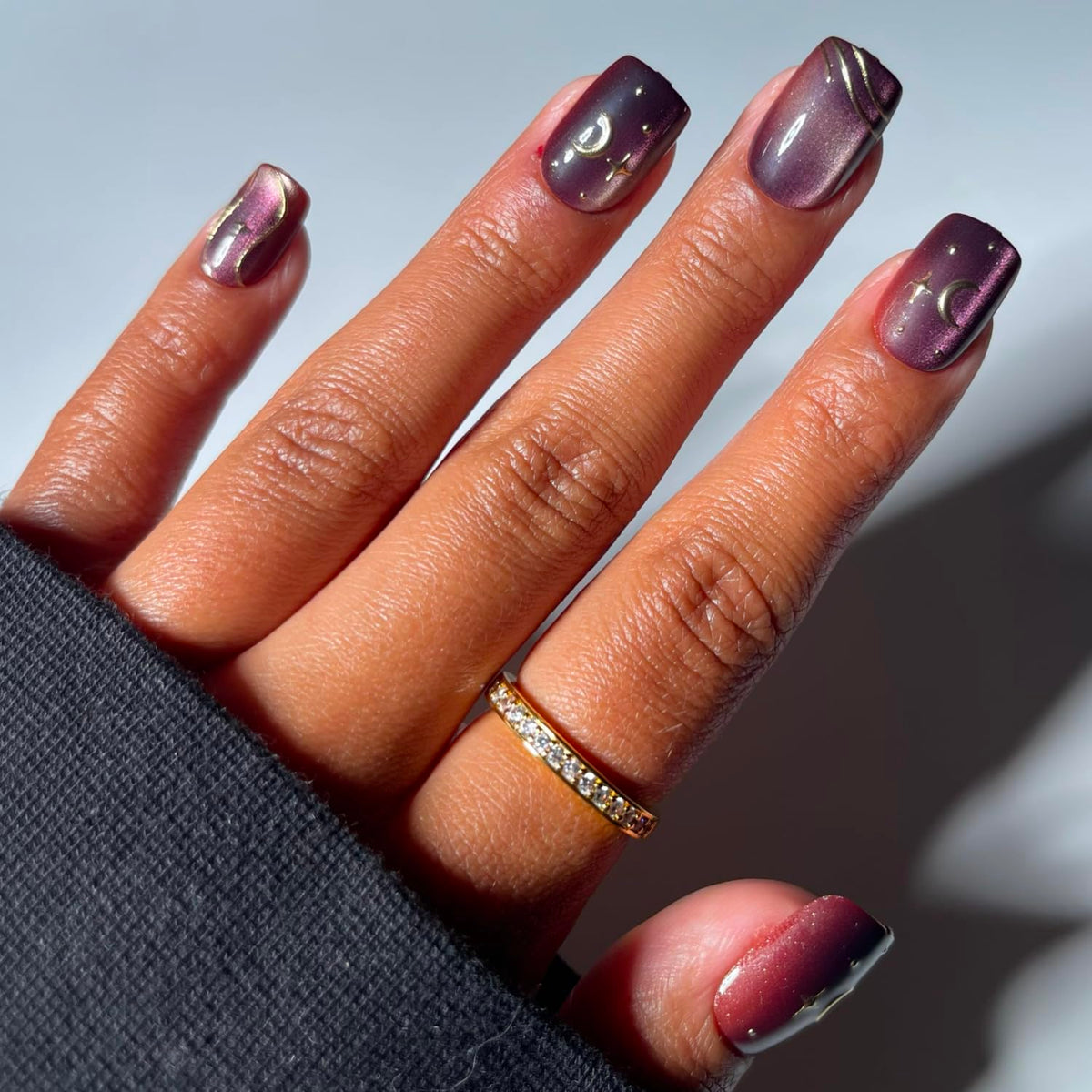 Glamnetic Halloween Press On Nails, Short Almond Glazed, October Nights